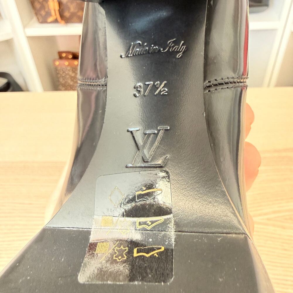 Louis Vuitton Monogram Ankle Boots Smooth Leather Size 37.5 EU / 7.5 US - Picture 7 of 14